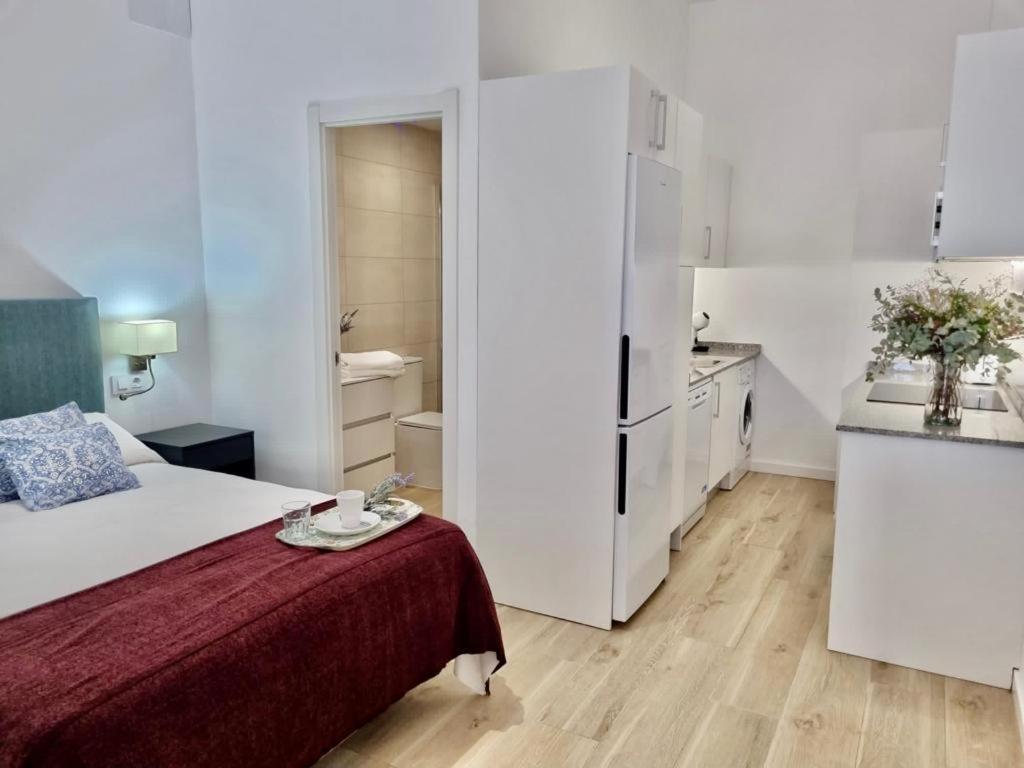 Apartamentos Rg Hospital Valme Sevilla Exterior foto
