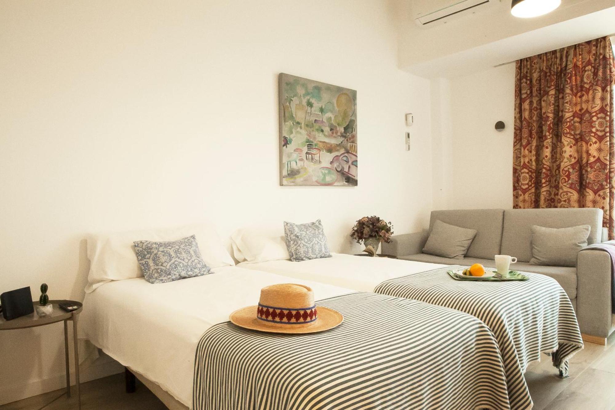 Apartamentos Rg Hospital Valme Sevilla Exterior foto